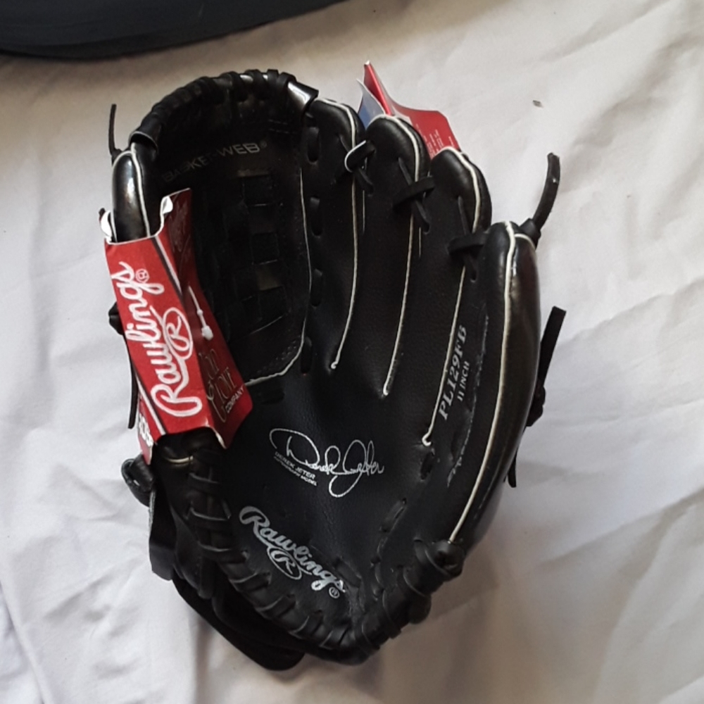 Rawlings Baseball 11inch Glove